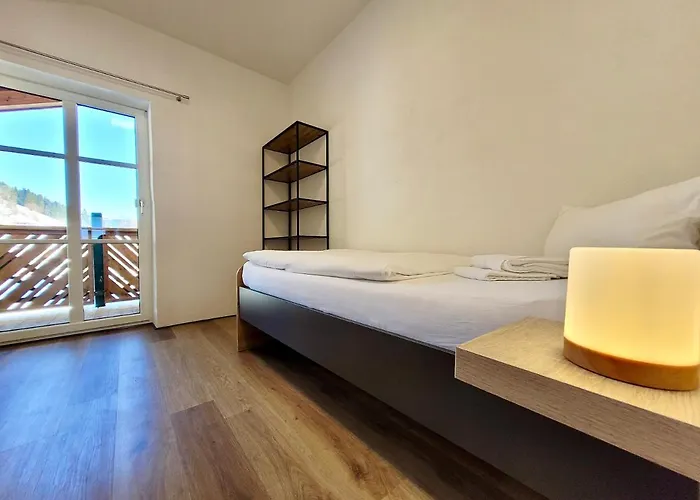 Oberlehengut شقة *